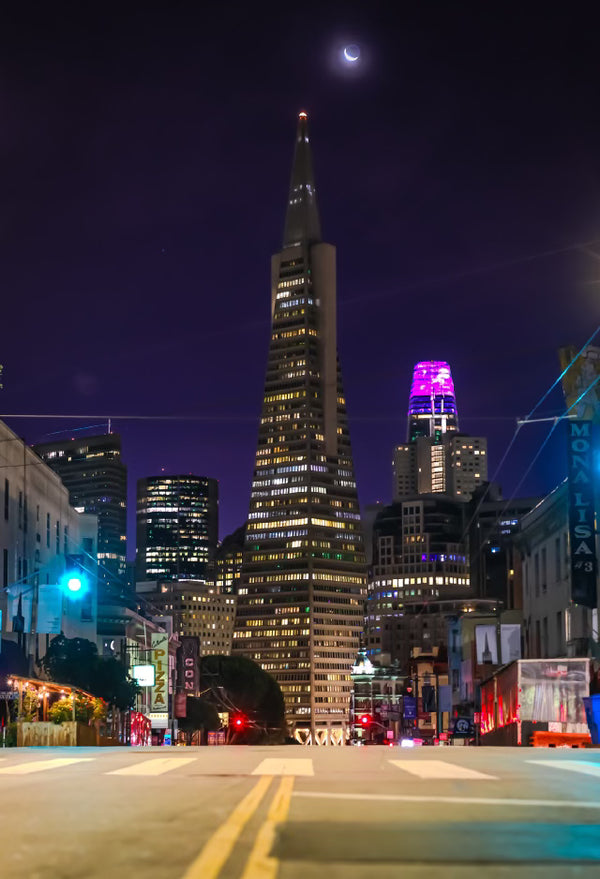 Crescent moon pictured over the Transamerica Pyramid